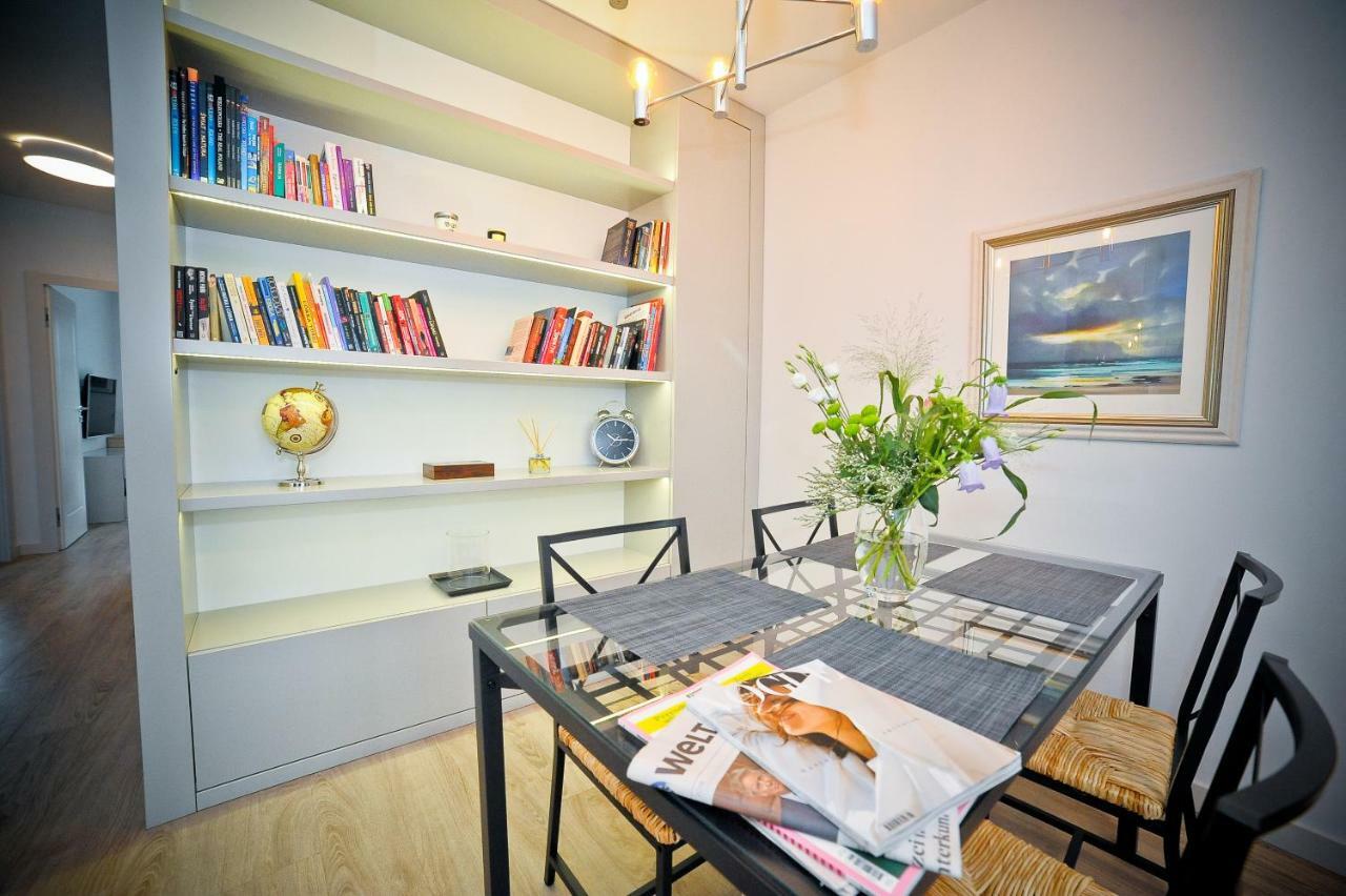 Luna Apartment Deluxe 格但斯克 外观 照片